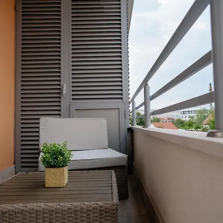 Apartament Comfortable At Quart *