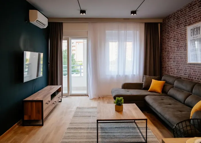 Comfortable At Quart *