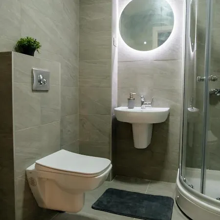 아파트 Comfortable At Quart